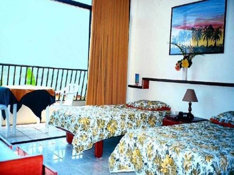 Hotel Golden Paradise Playa El Agua Exterior foto